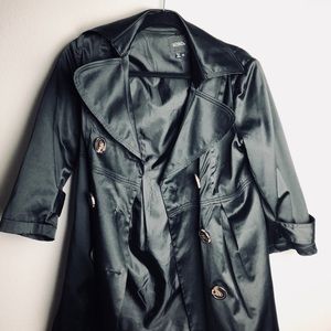 Black Silky jacket/vest/Blazer